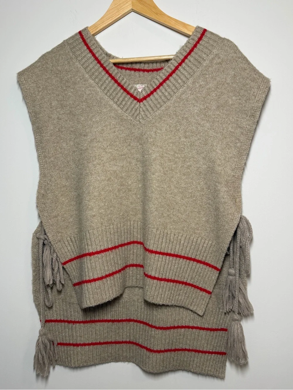 Free People nwot poncho